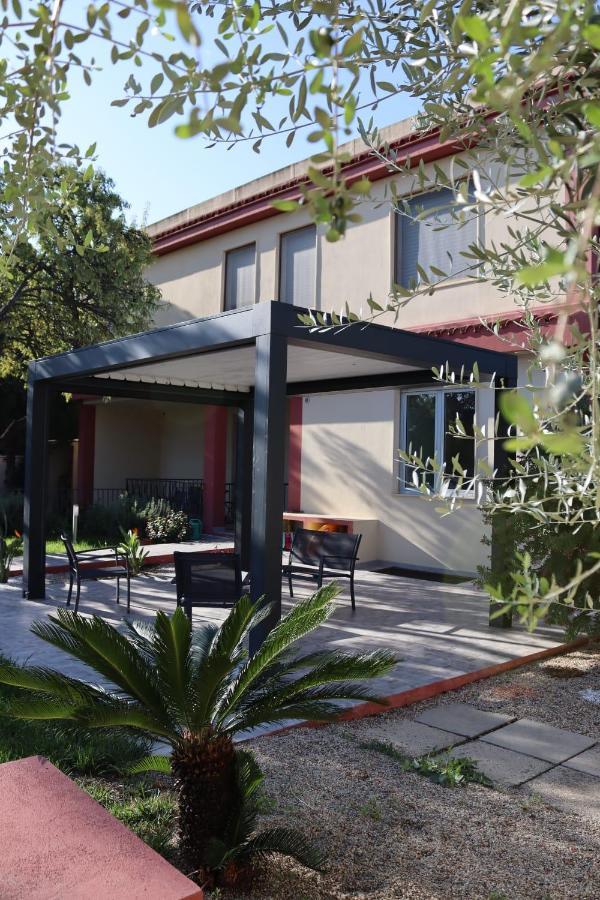 Bed&Breakfast Villa Nora Quartu SantʼElena Exterior foto